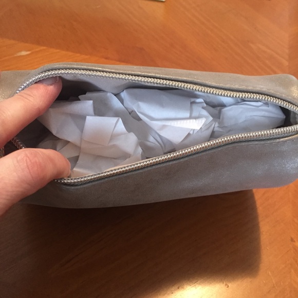 Bareminerals Cosmetics Bag - Picture 8 of 10